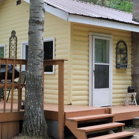Algonquin'S Edge Resort Madawaska Zewnętrze zdjęcie